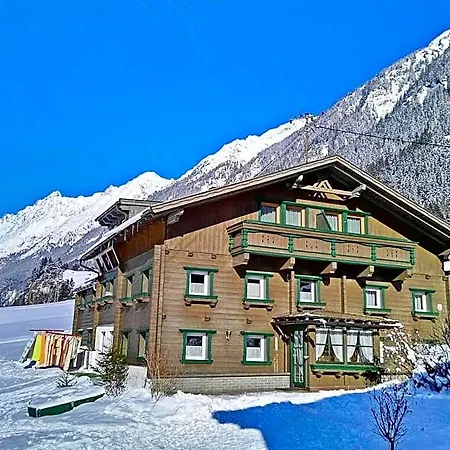 Hubert Fiegl Bed & Breakfast 3*