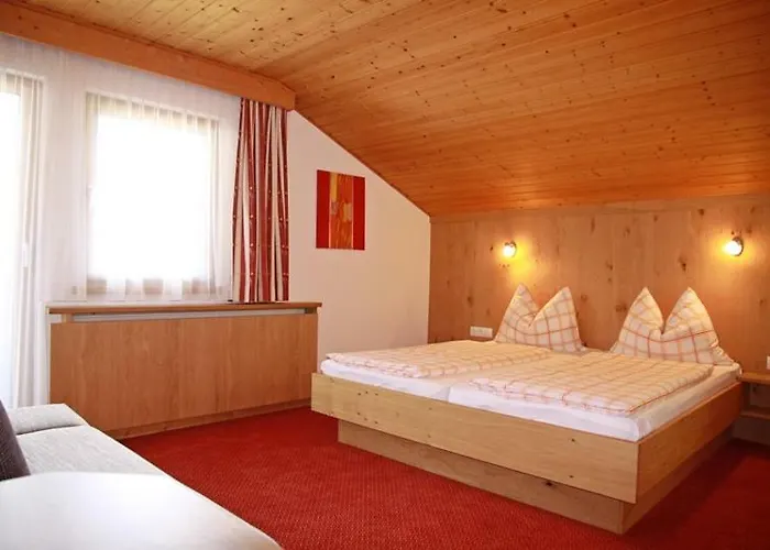 Hubert Fiegl Frühstückspension Sölden